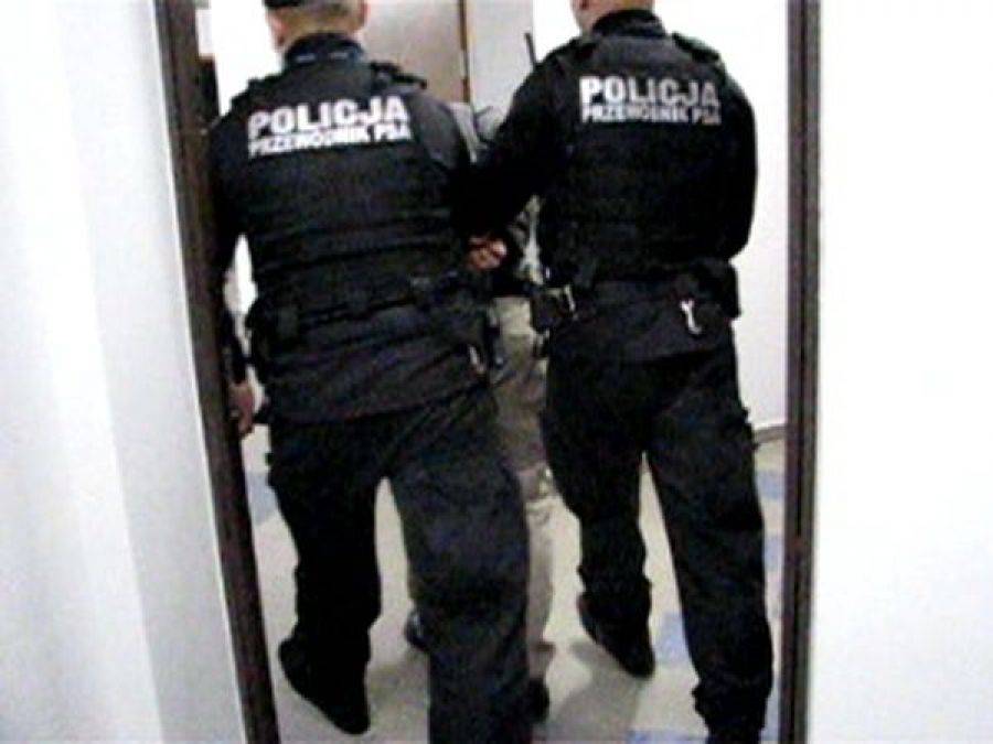 Pobili 15-letnią dziewczynę do nieprzytomności. To miała być nauczka.