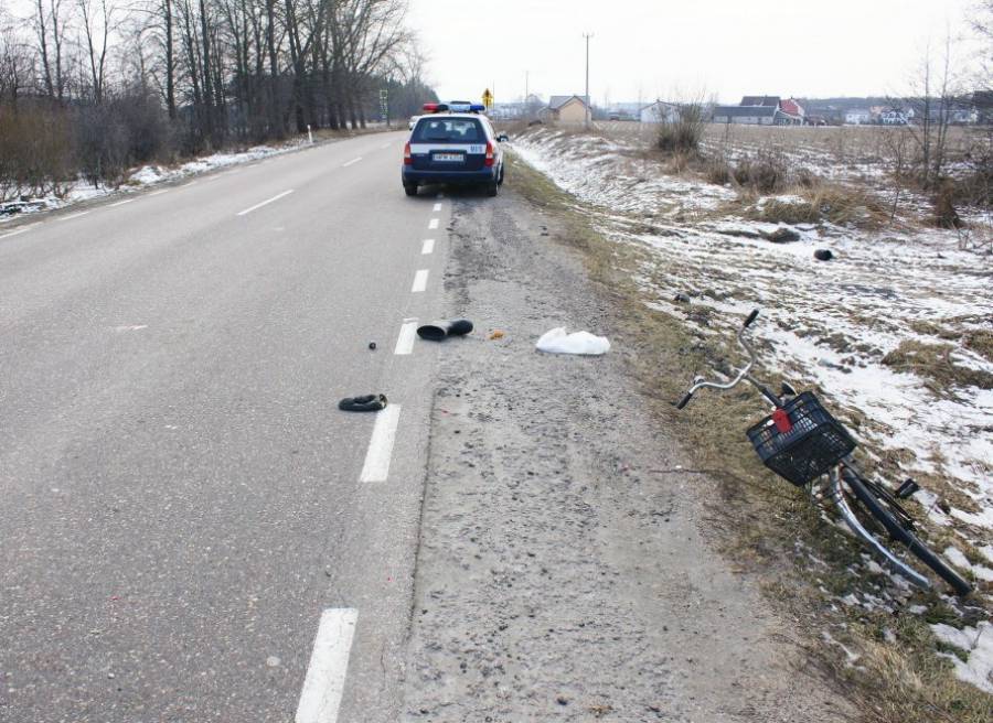 Ciężarówka śmiertelnie potrąciła rowerzystę. 
