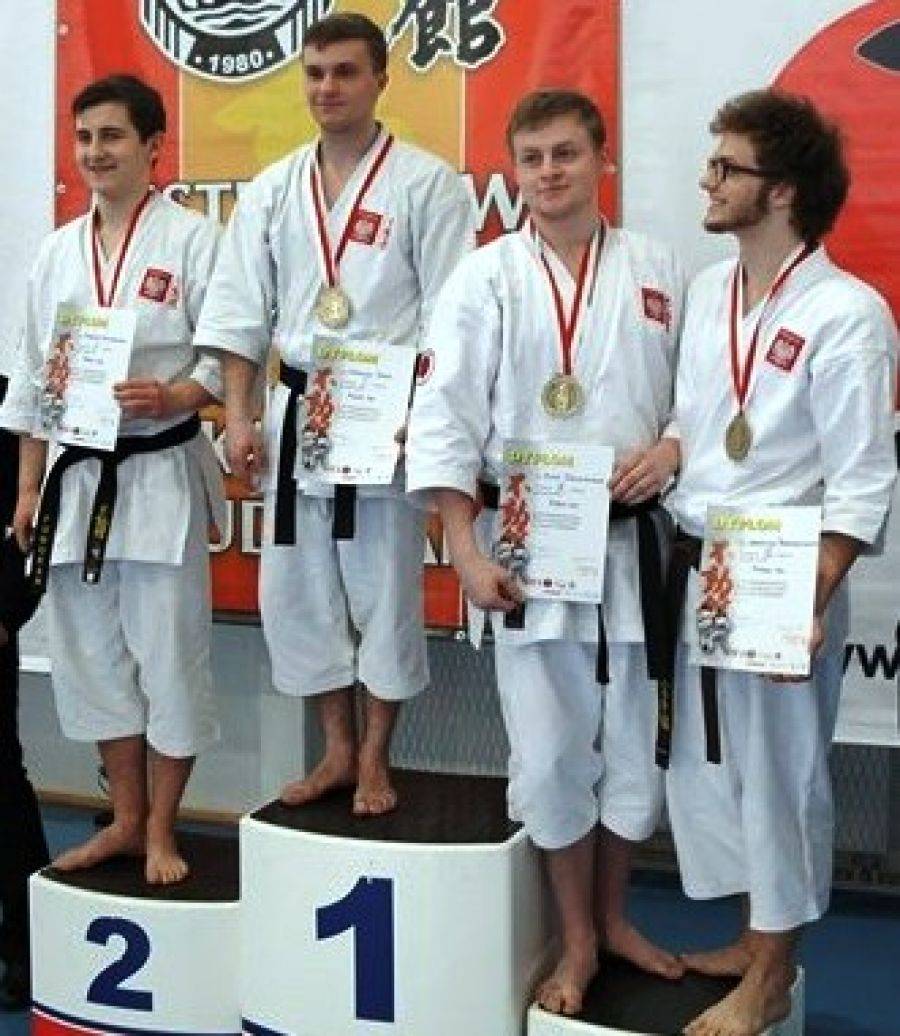 Dominik Seroka niezwyciężony