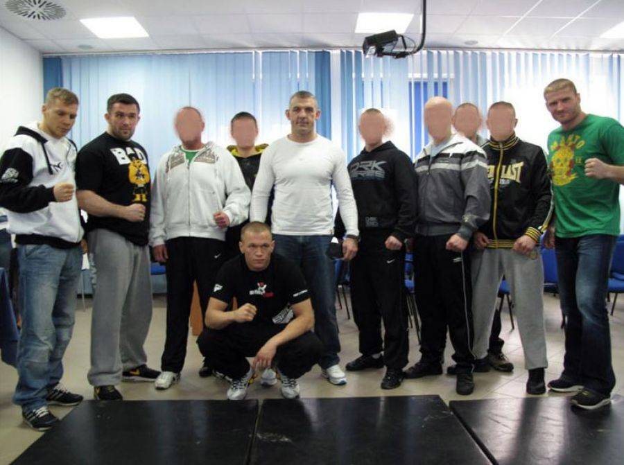 Zawodnicy MMA w więzieniu- FOTO