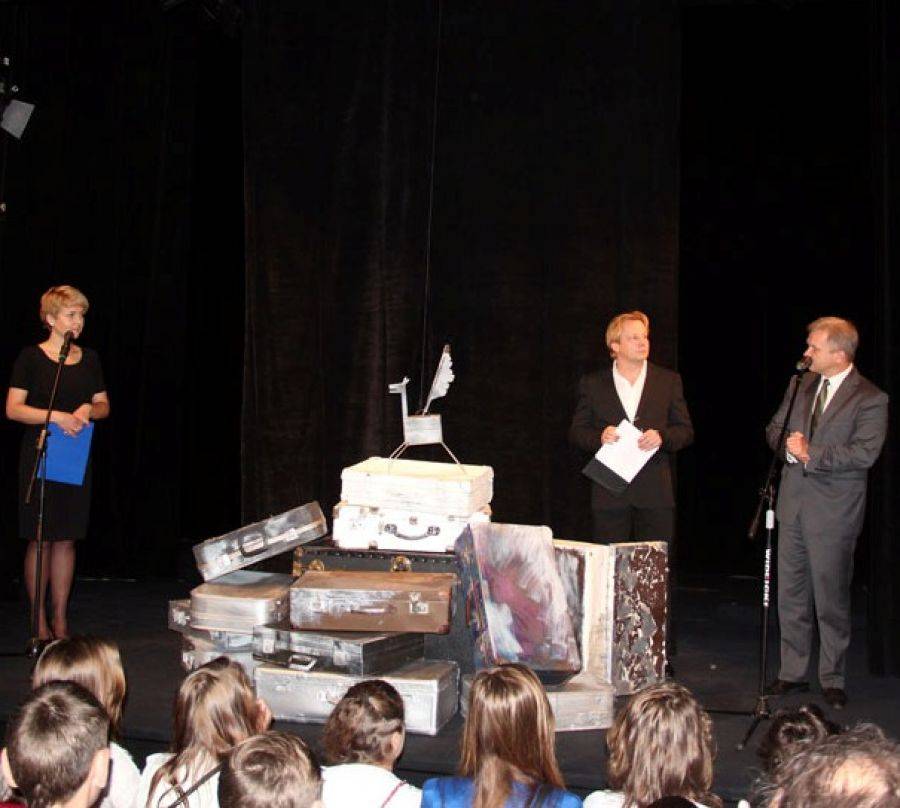 Święto teatru i dobrej rozrywki. Najlepsze spektakle na łomżyńskiej scenie- FOTO