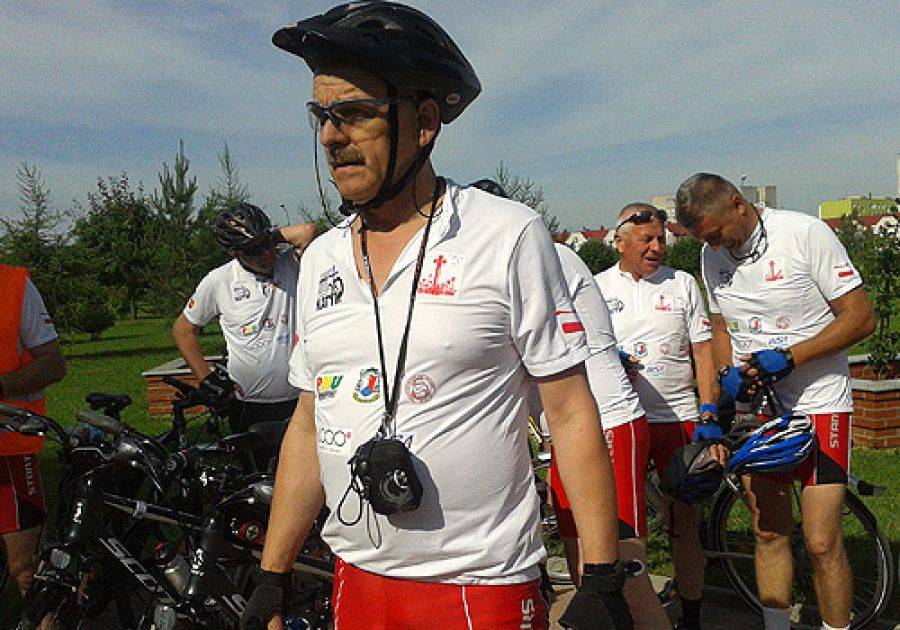 Na rowerach do Katynia- FOTO