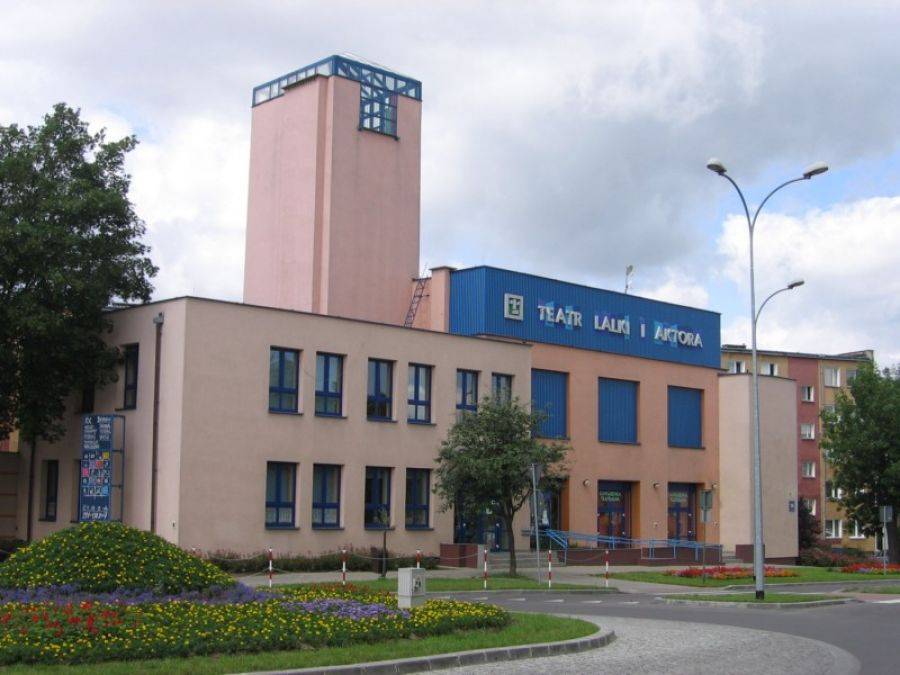 120 tysięcy na samochód dla teatru