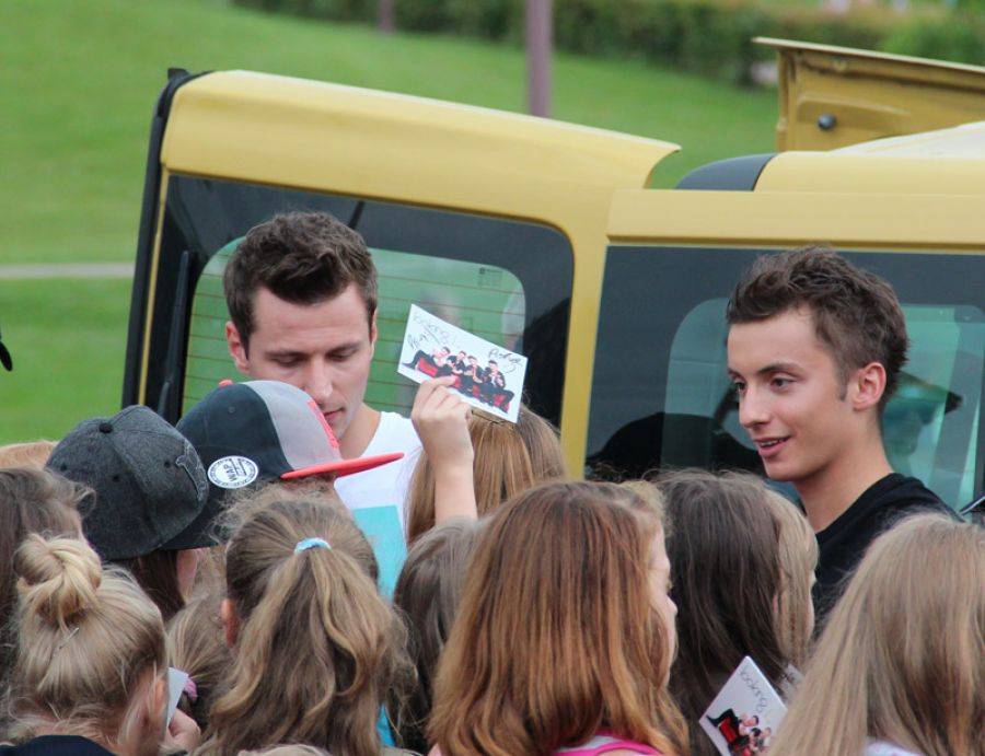Autografom nie było końca. Looking 4 podbił serca łomżynianek- FOTO