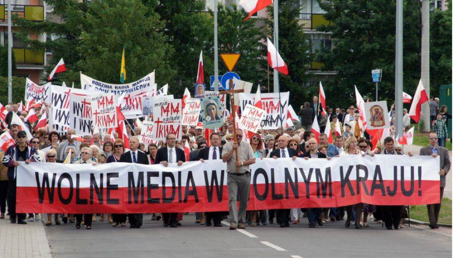 TV Trwam dostała miejsce na multipleksie. Marsze odniosły skutek?