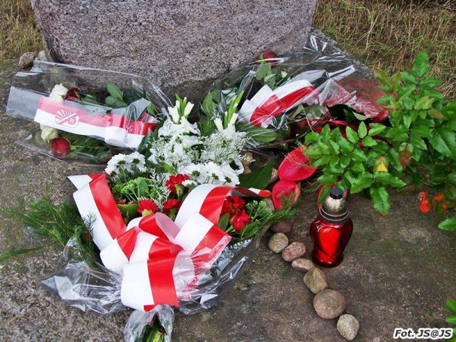 Uczcili 70. rocznicę mordu w Sławcu [FOTO]