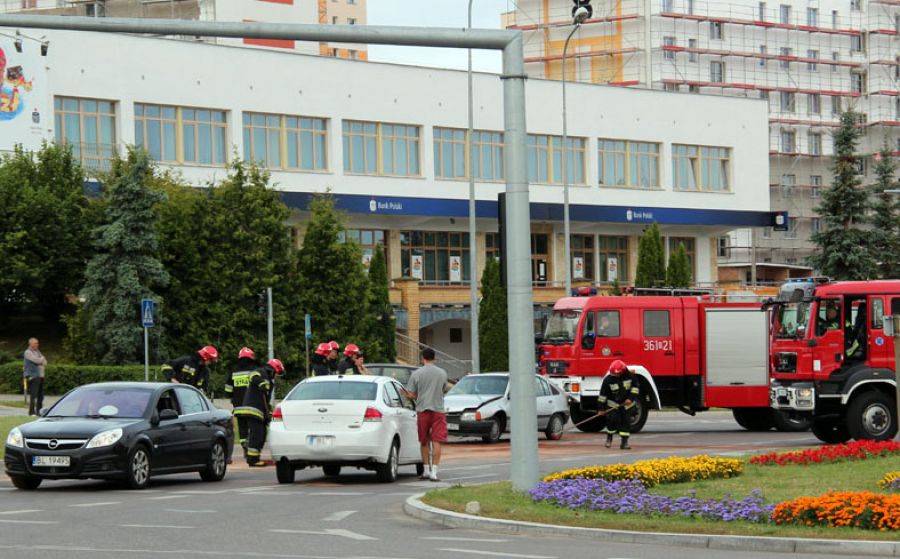 Policjanci: Żółtego się nie lekceważy. Sypią się punkty karne i wysokie mandaty.