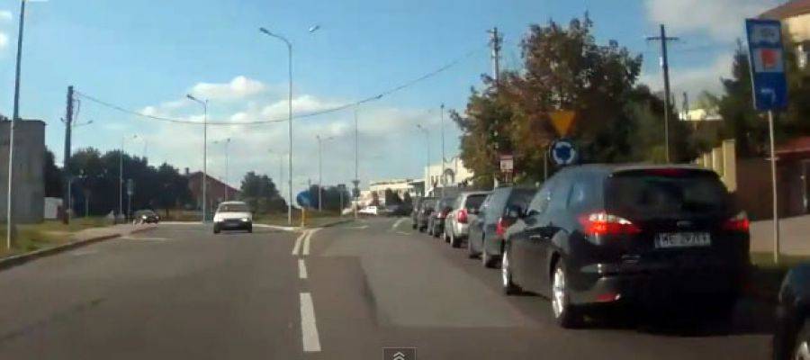 Remont ul. Sikorskiego znów zwolni ruch. Drogowcy zamykają połowę jezdni.
