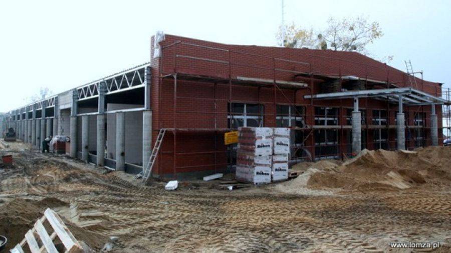 Znów zabrakło czasu. Wykonawca hali prosi o kolejny miesiąc.
