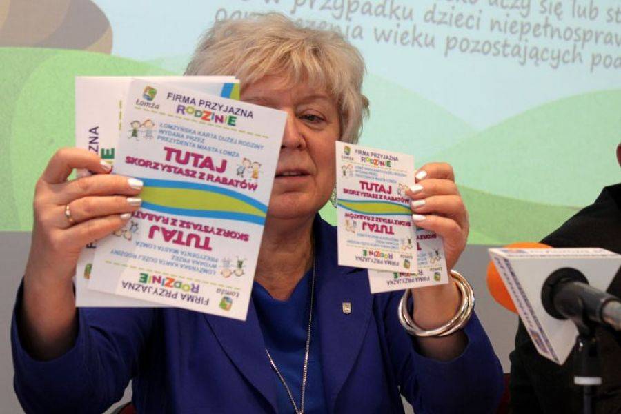 Tańszy kurs językowy i remont domu. Kolejny firmy dają ulgi rodzinom.