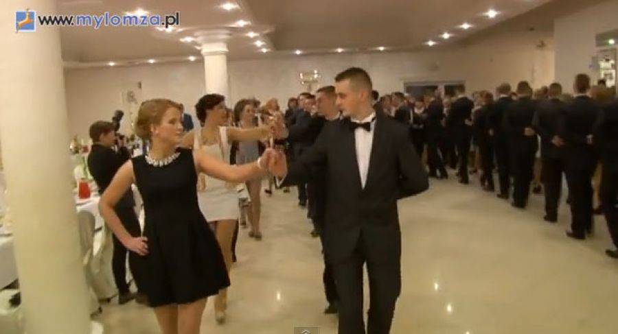 Dostojny polonez Kilara w Marianowie [VIDEO]