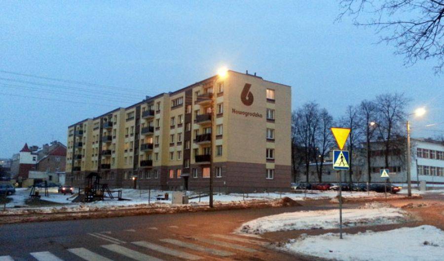 60-latek wypadł z okna. Zginął na miejscu.