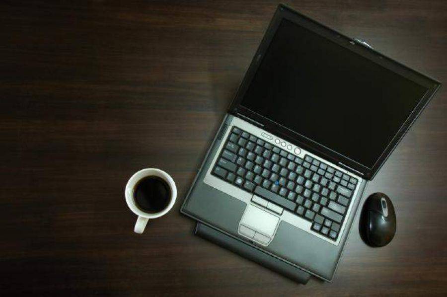 Komputery i internet dostaną za darmo