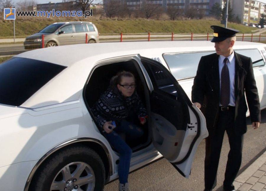 Tradycja niezagrożona. Dzień Kobiet ma się dobrze. [VIDEO]