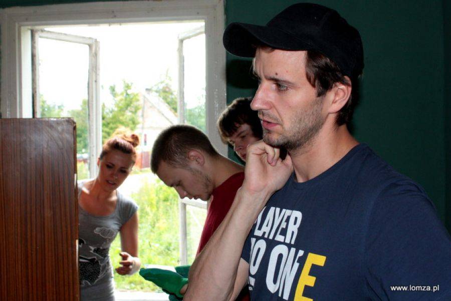 Wieczór spędź przed telewizorem. Debiut łomżyniaka na ekranie.