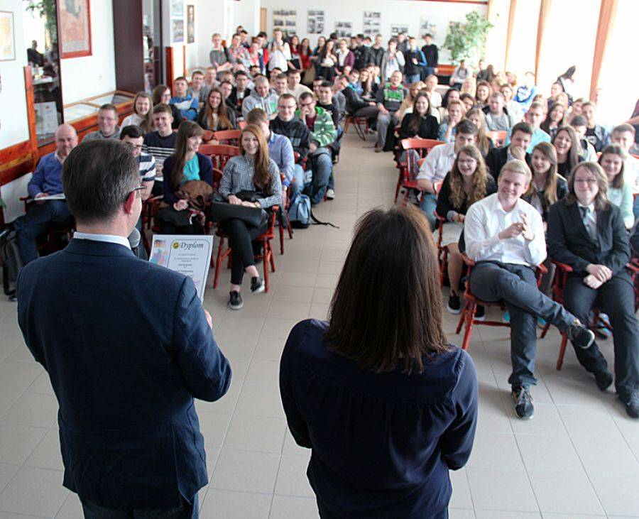 Młodzież nie ma problemów z językami obcymi [FOTO]