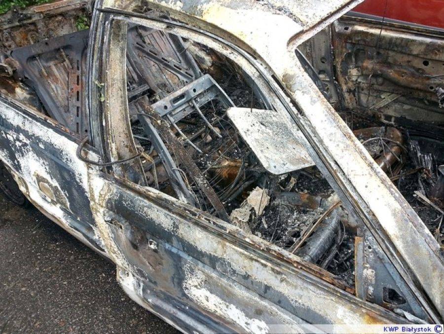 Skradzionym oplem jechał „pod prąd” i bez prawa jazdy. Wcześniej spalił volkswagena!