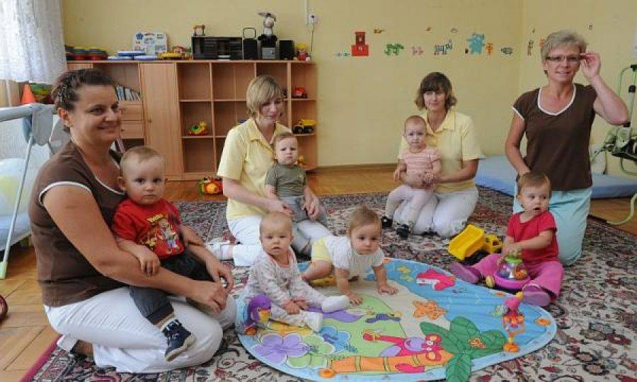Nianie do zwolnienia. Od września w Łomży powstaną dwa żłobki.