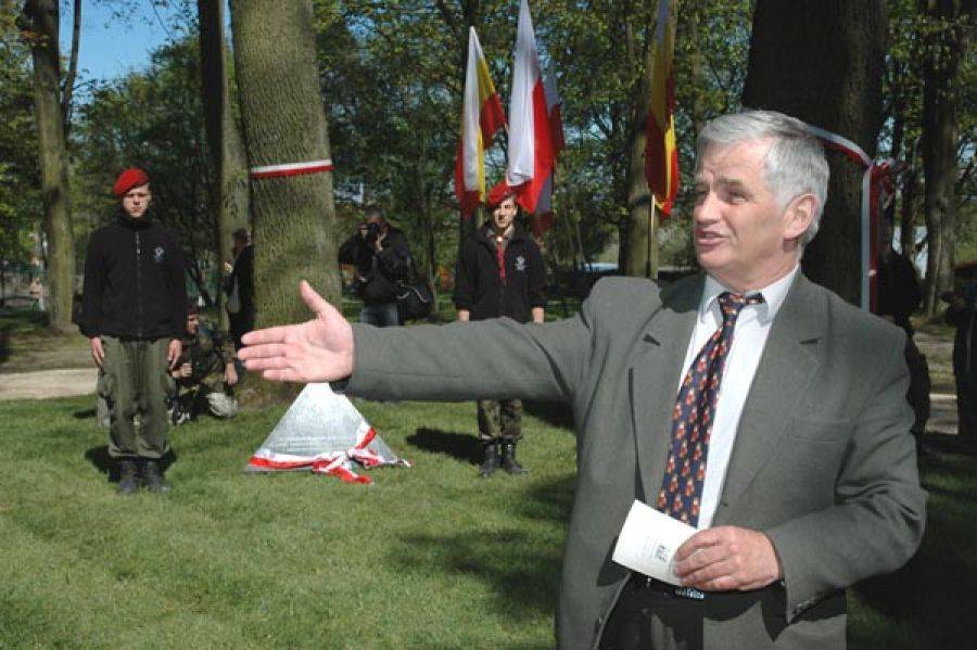 Prof. Dobroński honorowym obywatelem miasta.TPZŁ wystawia „swojego człowieka”.