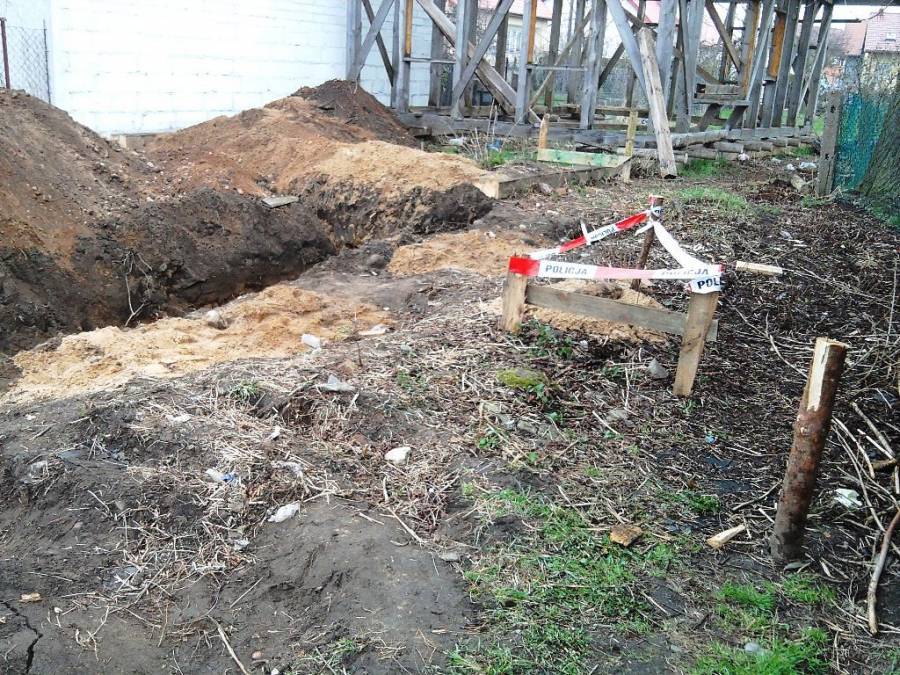 Kilkadziesiąt lat mieszkali na bombie- ZDJĘCIA!