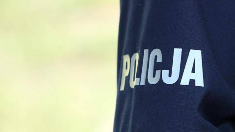 Próbował przejechać policjanta