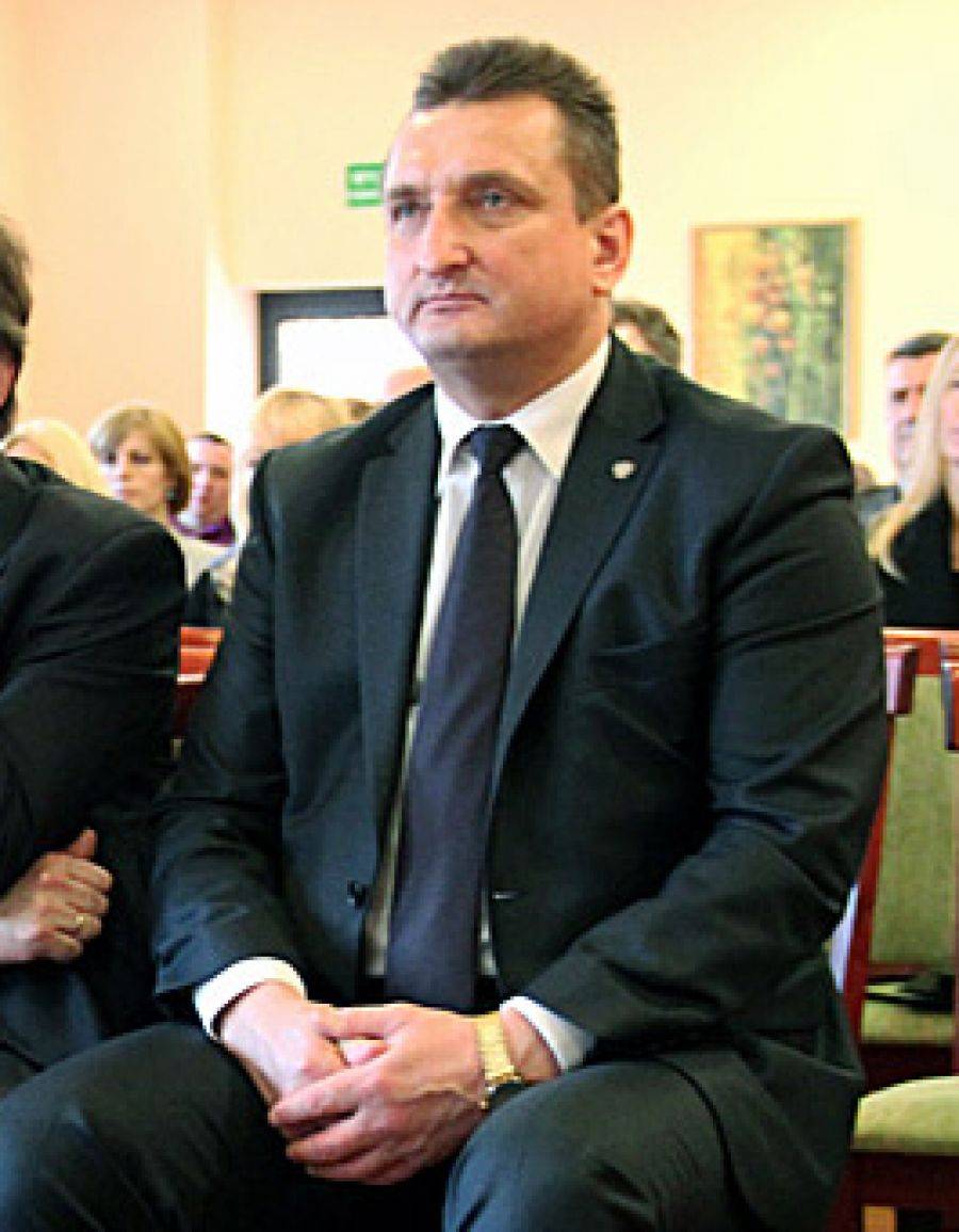 Wicewojewoda Dzierzgowski poprawiał swoją zdolność kredytową?