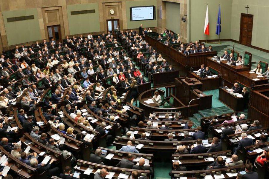 Miliony w nieruchomościach. Posłowie inwestują w trwały majątek.