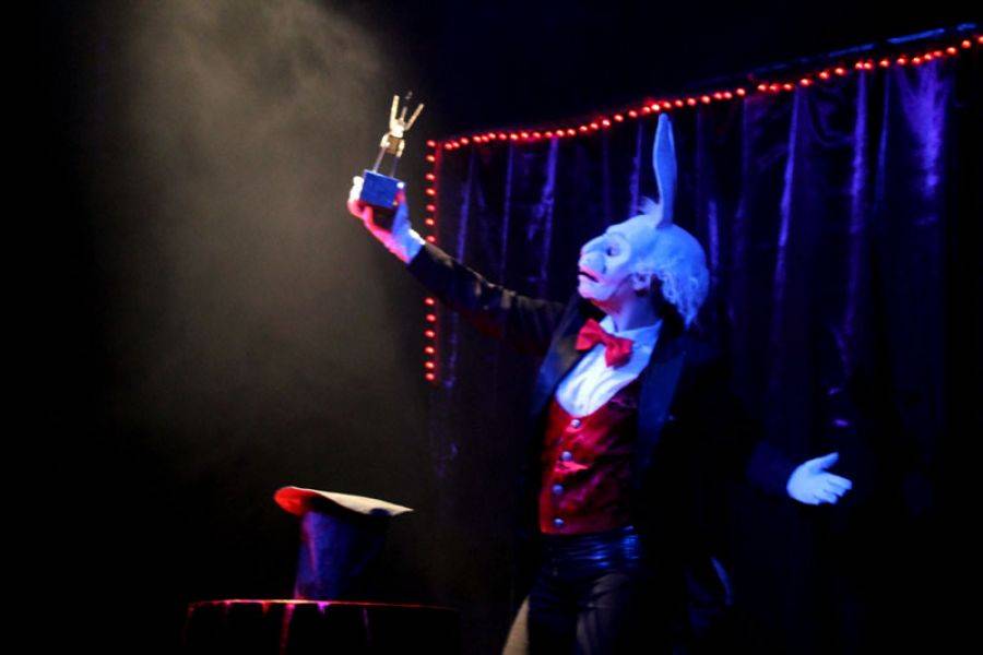 Pegaz stanął na scenie. Święto teatru rozpoczęło się. [FOTO]