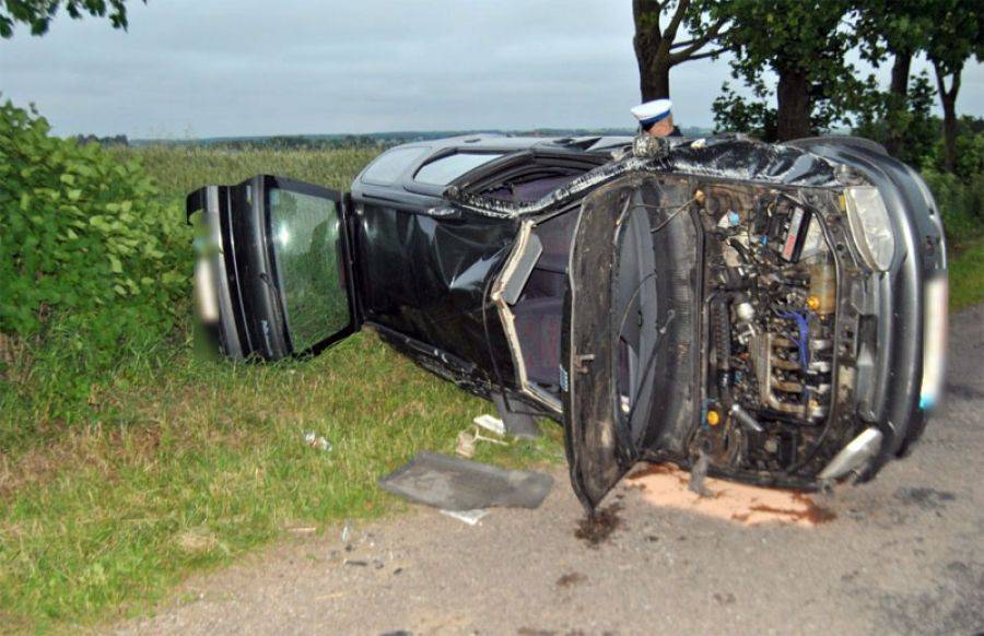 20-latka trafiła do szpitala. Kierowca wymusił pierwszeństwo.