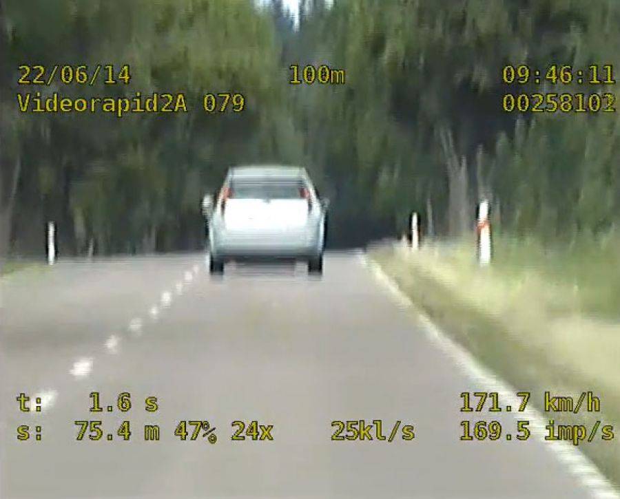 Spieszył się na chrzciny [VIDEO]