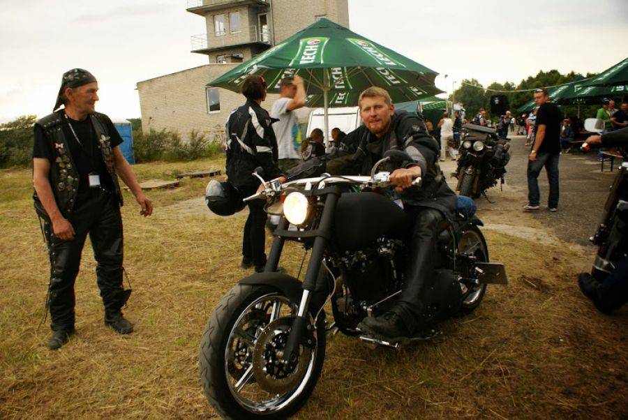 Ogólnopolski Zlot Motocyklowy w Czerwonym Borze i Zambrowie.	