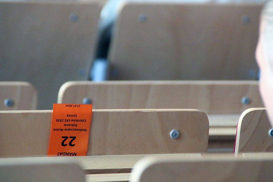 Walne zebranie w ŁKS-ie przerwane do środy [VIDEO + FOTO]