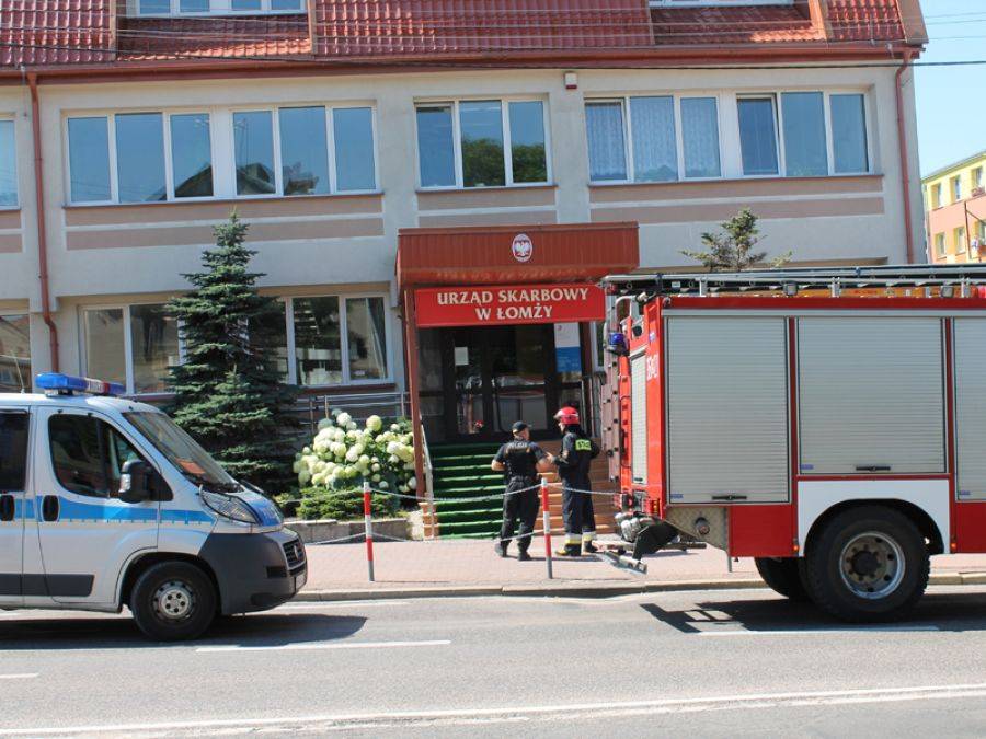 Urząd Skarbowy również z bombą?
