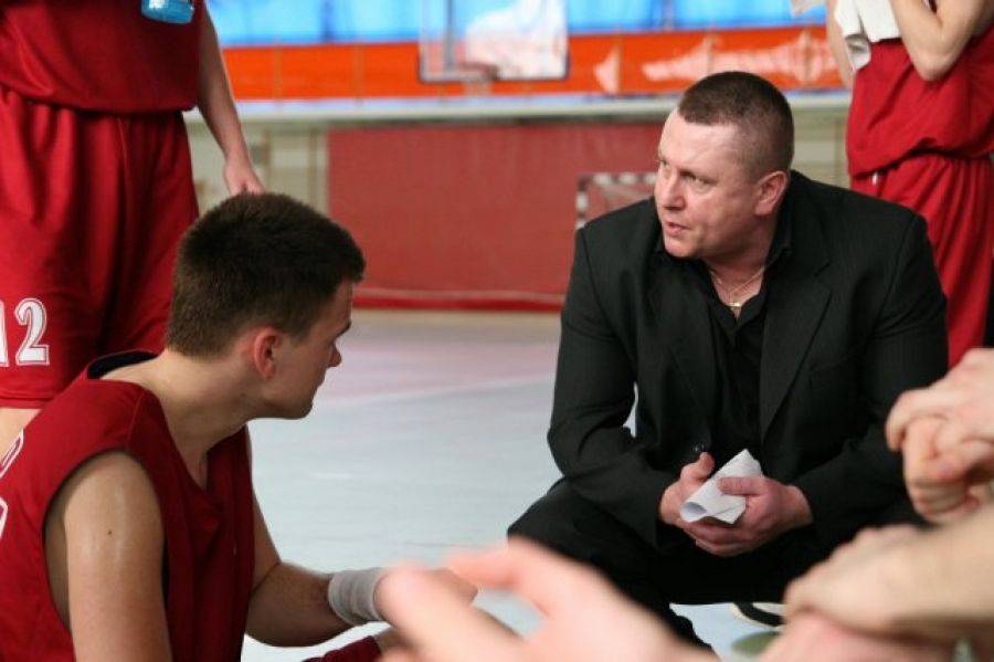 Sportowcy z II LO w czołówce Województwa Podlaskiego