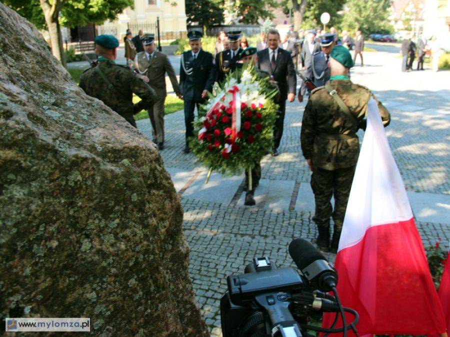 Złożono kwiaty i oddano hołd! [FOTO]