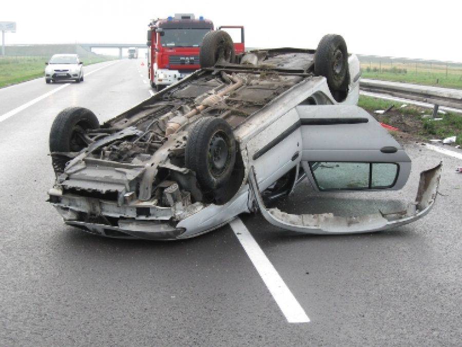 Audi dachowało. W środku było roczne dziecko!