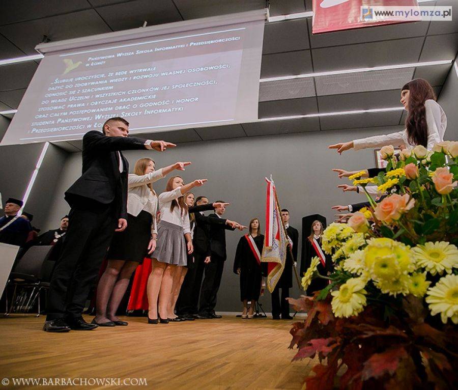 Inauguracja roku akademickiego na PWSIiP w Łomży [FOTO i VIDEO]