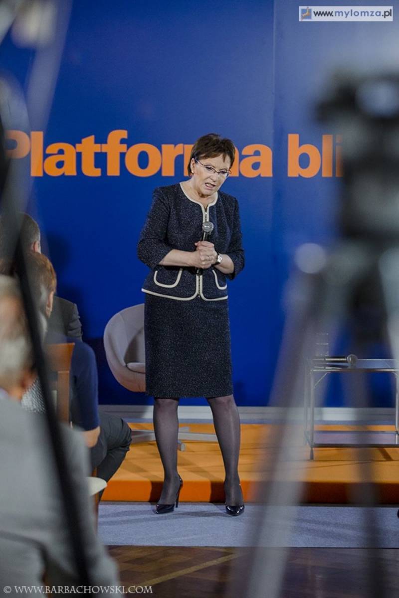 Ewa Kopacz: Budowa obwodnicy Łomży ruszy w 2016 roku [FOTO i VIDEO]