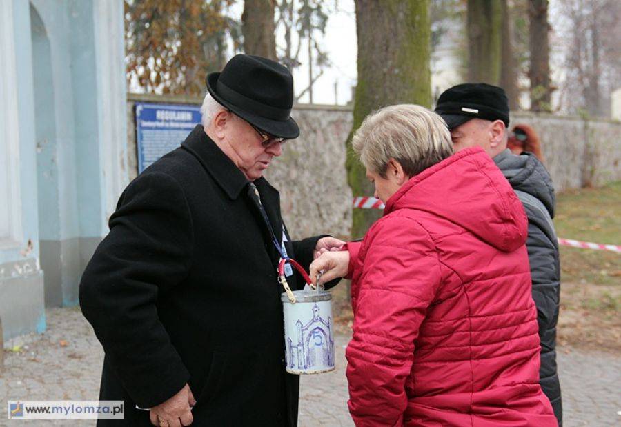 Kolejne cmentarne zabytki doczekają remontu [FOTO]