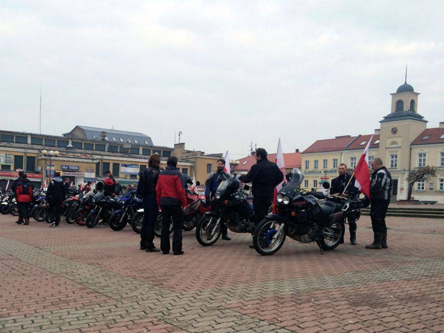 Motocykliści świętowali Dzień Niepodległości [FOTO i VIDEO]