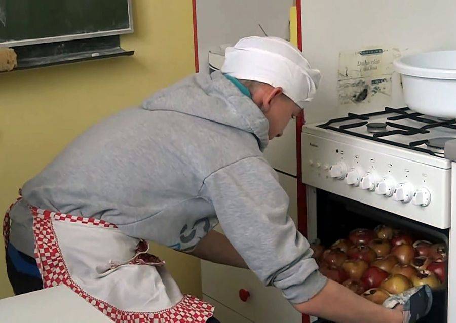 Zagłosuj na łomżyńską szkołę w programie Tesco dla szkół [VIDEO]