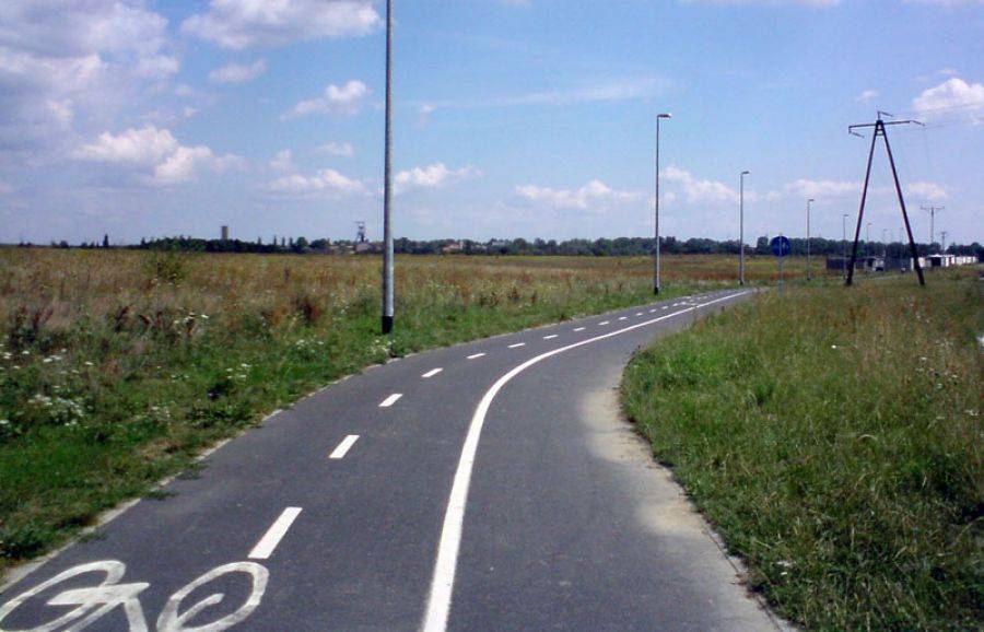 Zarząd województwa podjął decyzję o budowie tras rowerowych