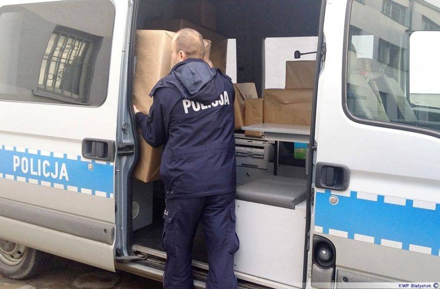 Szlachetna Paczka od łomżyńskich policjantów [FOTO]