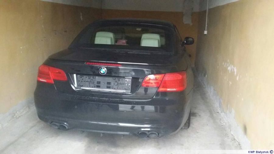 Łomżyńscy policjanci odzyskali skradzione bmw