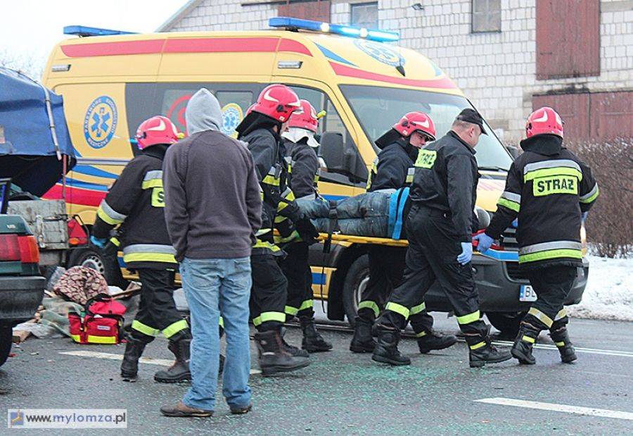 Wypadek w Janowie. 6 osób w szpitalu! [FOTO]