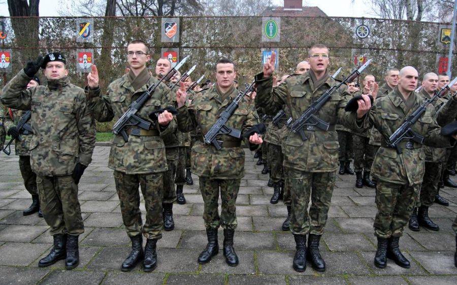 Armia sprawdzi kto się nadaje, a kto nie. Wzywane będą również kobiety!