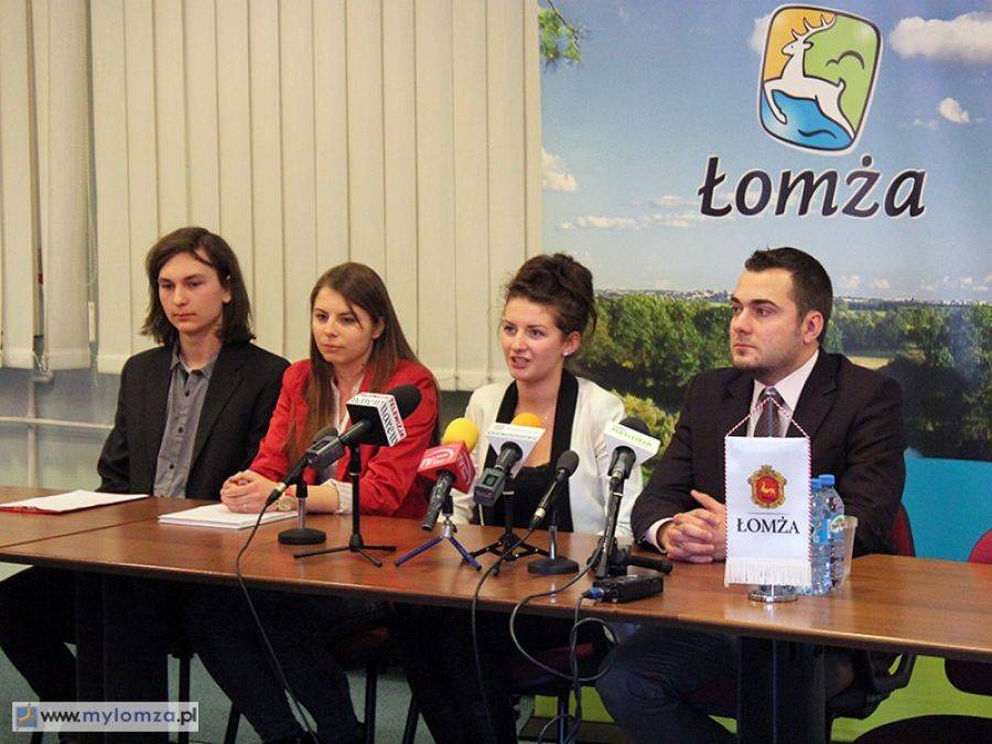 Młodzi biorą sprawy w swoje ręce. W marcu będą wybierać prezydenta [FOTO i VIDEO]