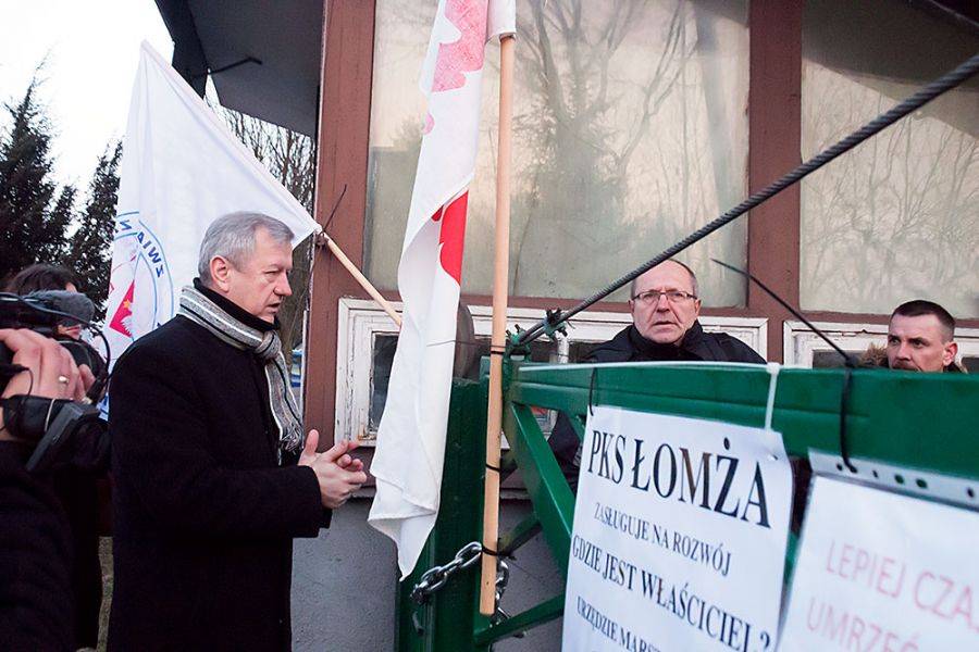 Prezes zostaje na stanowisku. Kierowcy wracają do pracy. Koniec strajku w PKS