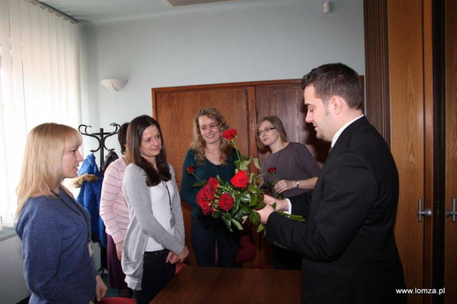 Prezydent, biskup... i kobiety! [FOTO]