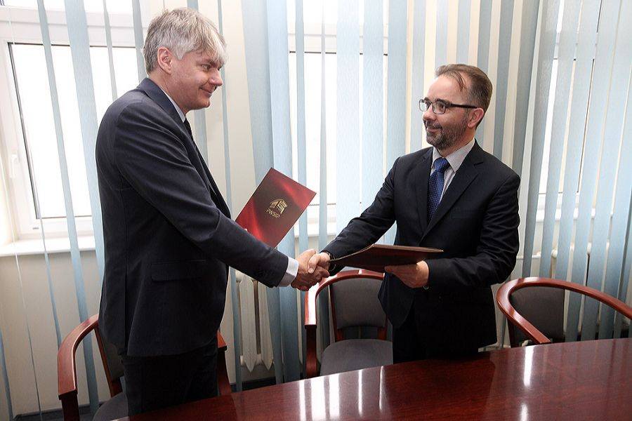 PWSIiP podpisała umowę o współpracy z Mechaniakiem